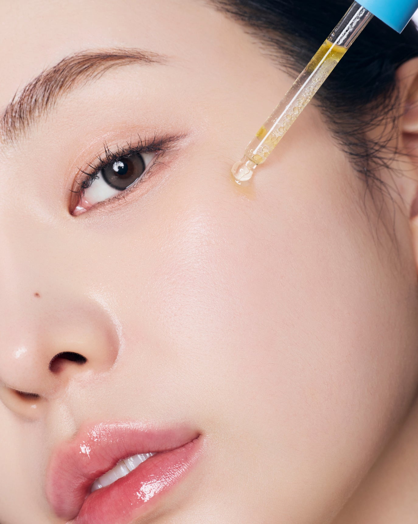 Standard Seoul Brightening Bouncy Boost Serum